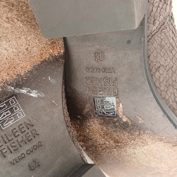 Eileen Fisher Leaf Leather Snake Embossed Ankle Bootie - Picture 7 of 7